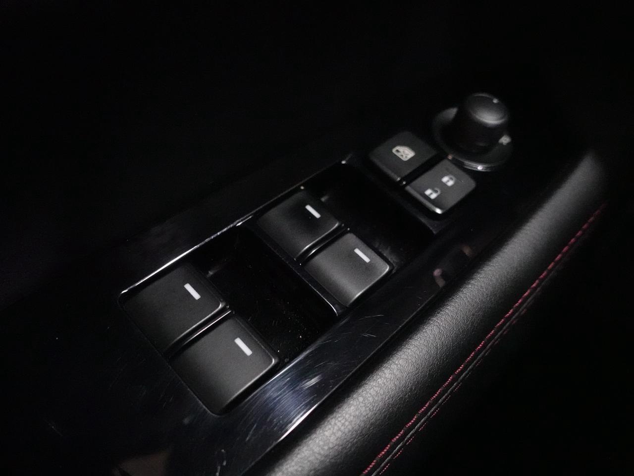 714762