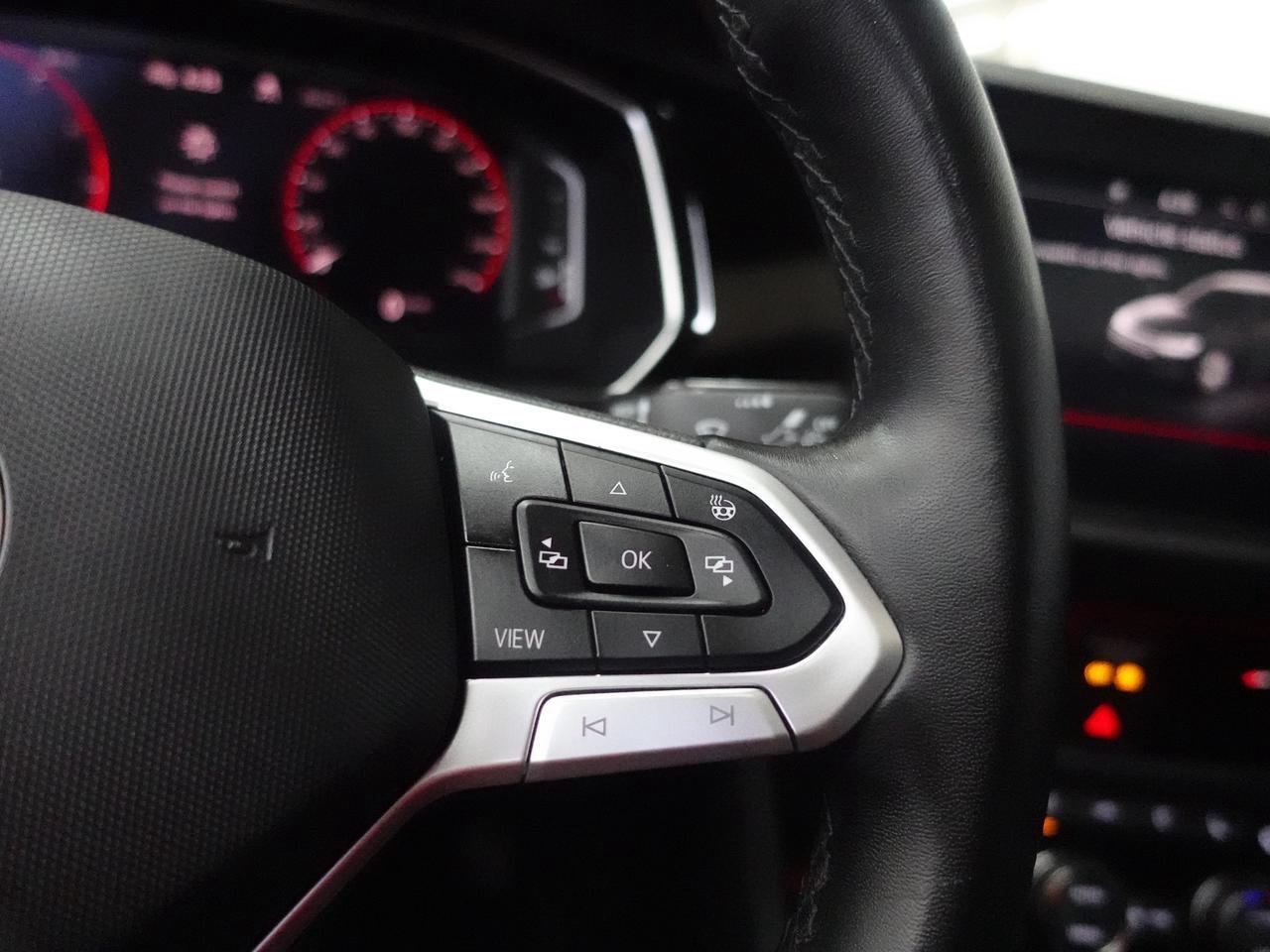 714879