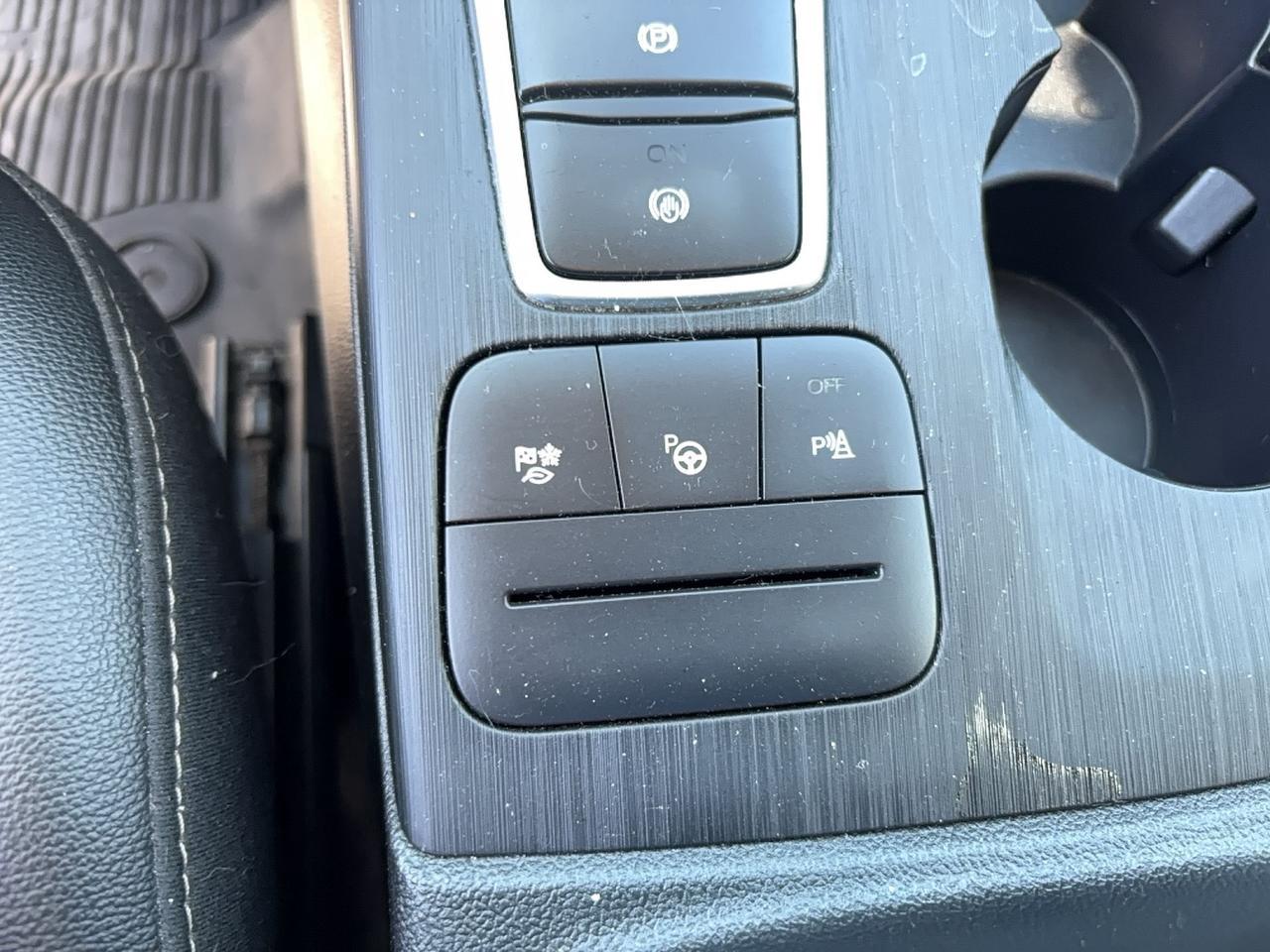 716726.12448772