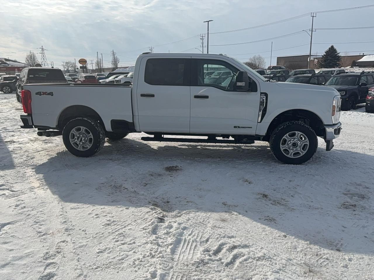 716729