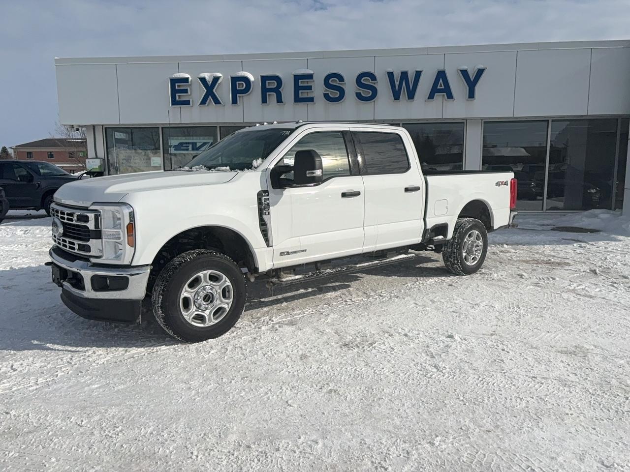 716729
