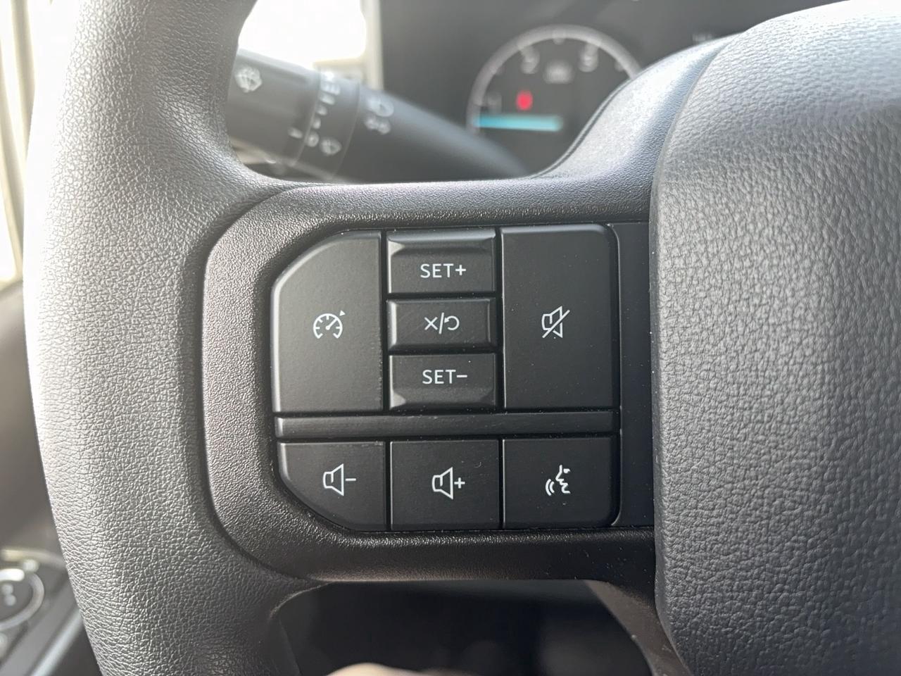 716729