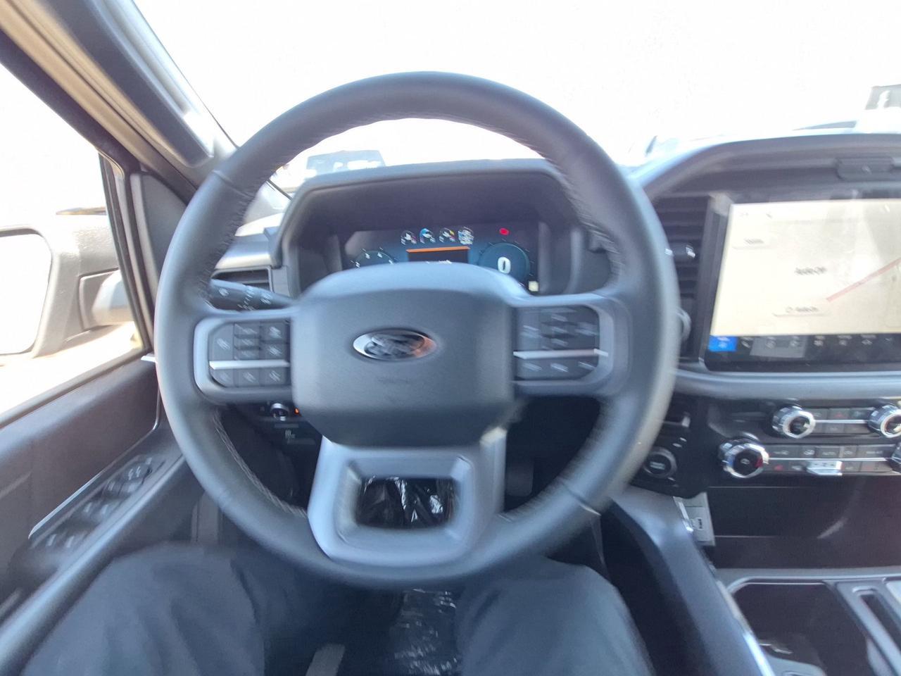 716741