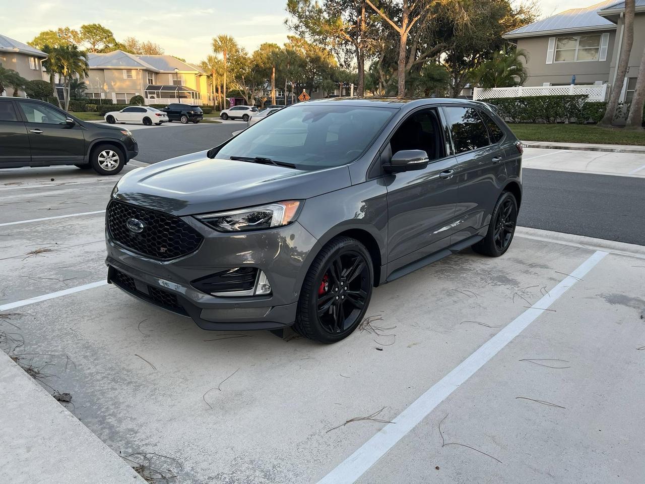 Used 2023 Ford Edge ST! 2.7L V6! 20" RIMS! CLASS II HITCH, LEATHER! for sale in New Hamburg, ON