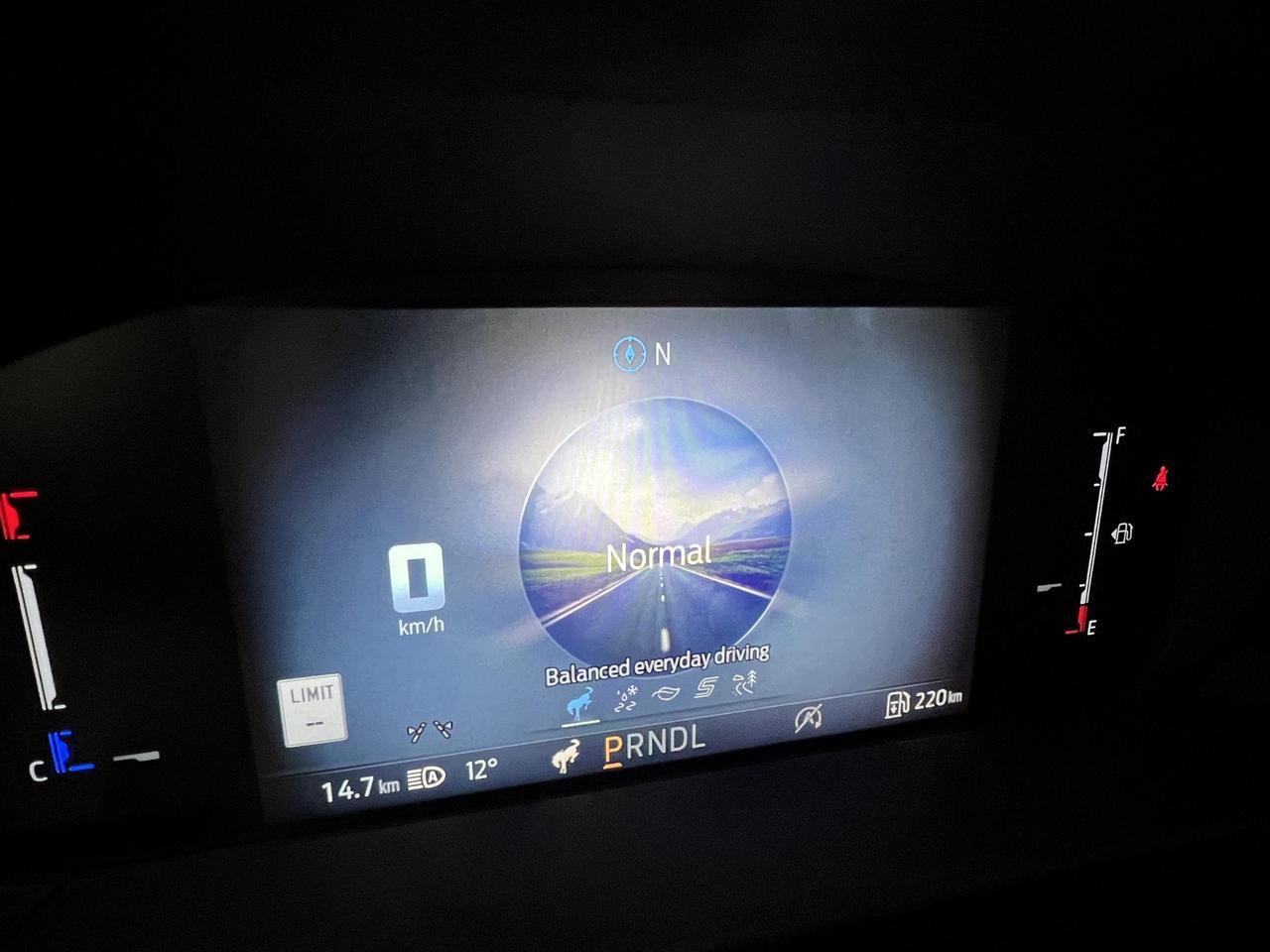 716846.12451364