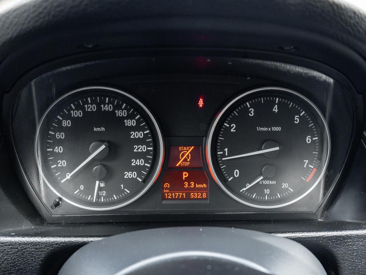 716957