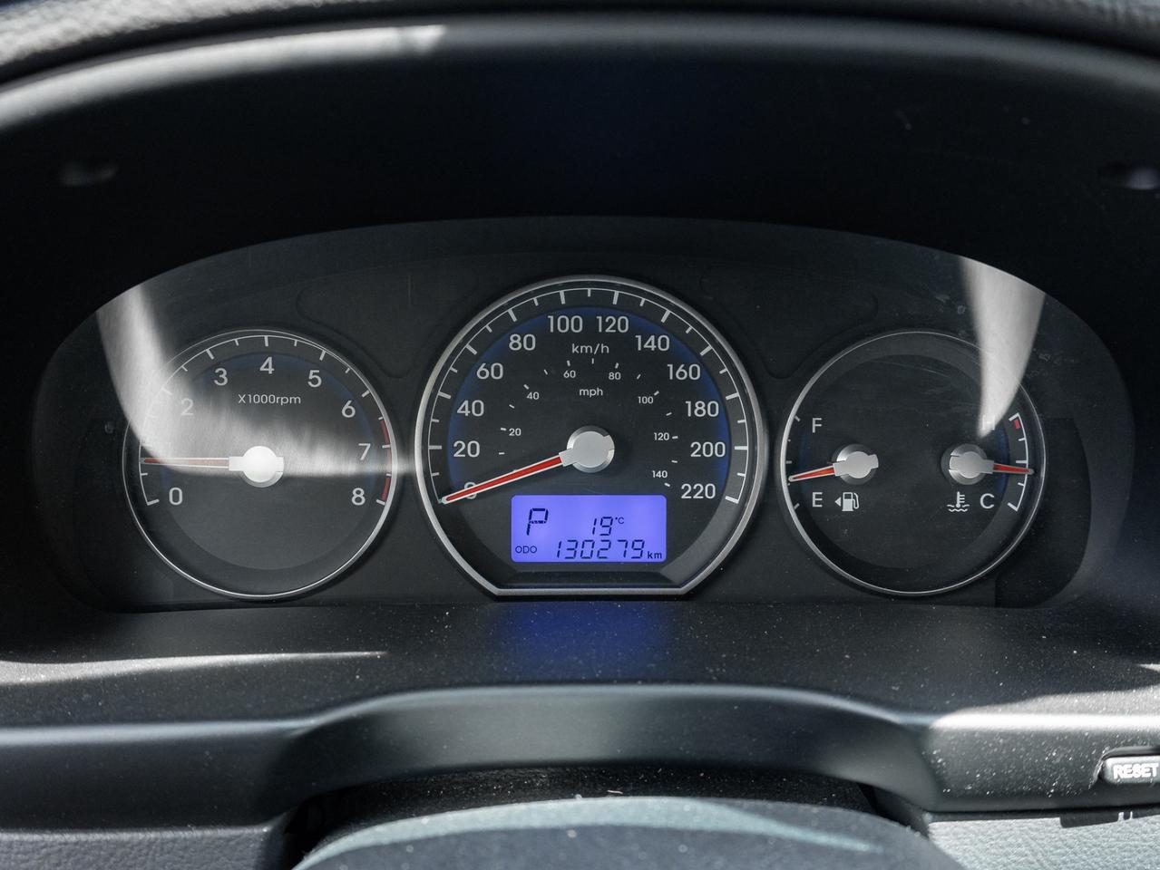 718421
