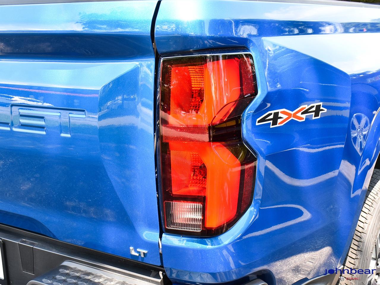 718463