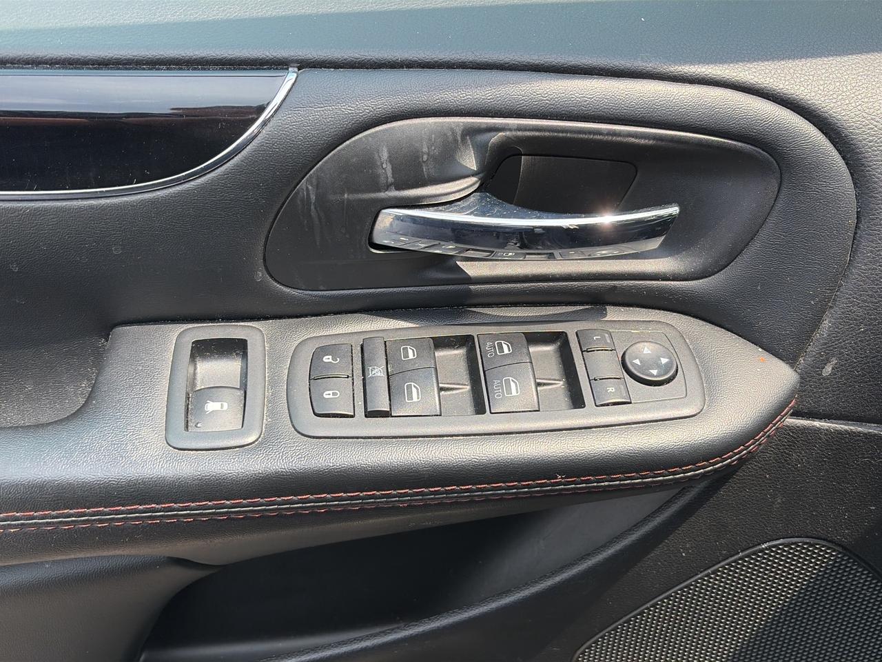 718507