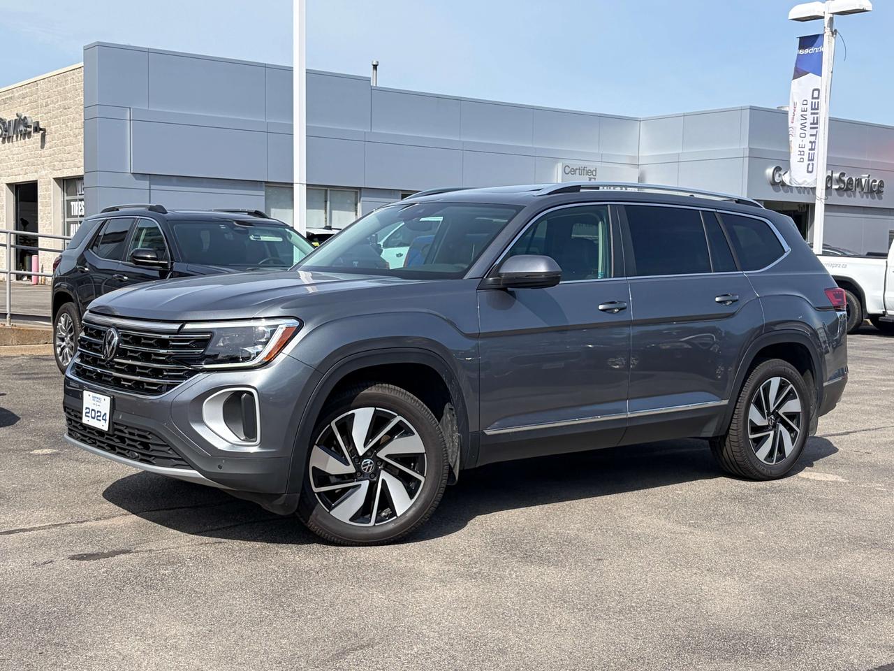 2024 Volkswagen Atlas 2.0 TSI Highline<br><br><br>BACK-UP CAMERA, LOCAL TRADE, GM FACTORY CERTIFIED, MARKET VALUE PRICING.<br><br><br>Recent Arrival!<br><br>2.0L TSI 8-Speed Automatic AWD<br><br><br>Certified. Certification Program Details: * 3.99% APR Financing on Select Models for 24mo* of PreOwned Vehicles * 3-month or 5,000 kilometres Comprehensive Limited Warranty Coverage * 24/7 Roadside Assistance * CARFAX® Vehicle History Report Sirius XM 3 months prepaid service * 150-Point Inspection * 30 Days or 2,500 kilometres exchange privilege SEE DEALER FOR ADDITIONAL DETAILS<br><br><br>John Bear Buick GMC offers many automotive products and services. When you visit our store, what you can expect is quality both in our selection of pre-owned vehicles and from our world-class sales team. We offer Market Based Pricing with some of the best value in the Niagara region.