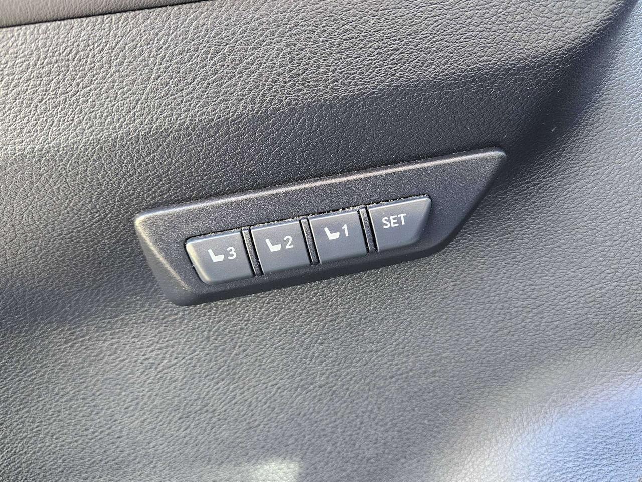 719469.12508620